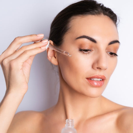 Snail Mucin Face Serum Hydrate Smooth and Revitalize Skin Daily Use